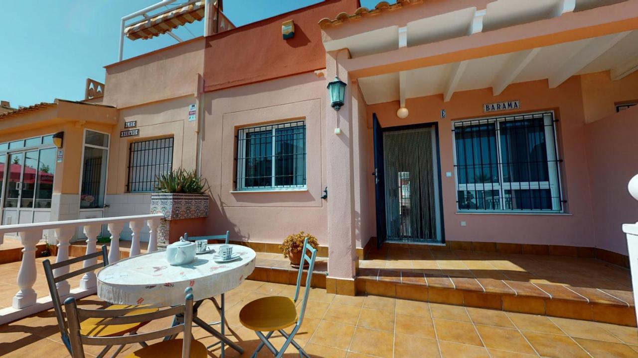 Cozy & Bright Bungalow Torrevieja Exterior foto