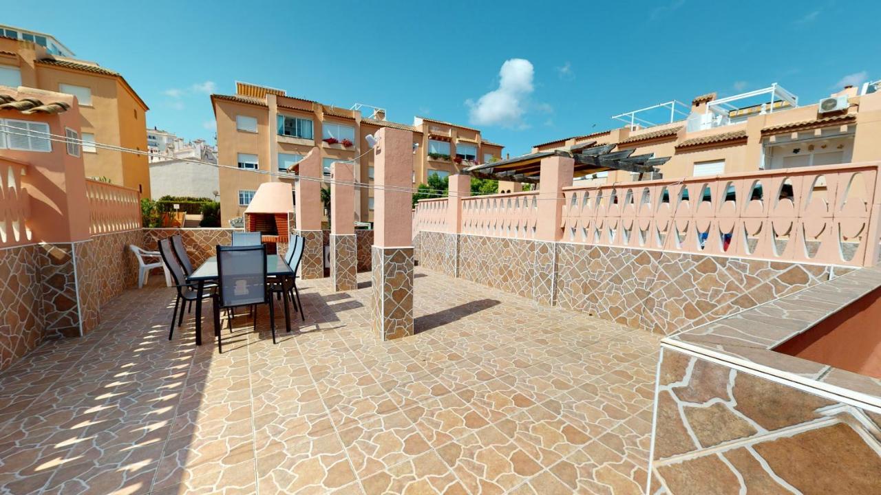 Cozy & Bright Bungalow Torrevieja Exterior foto